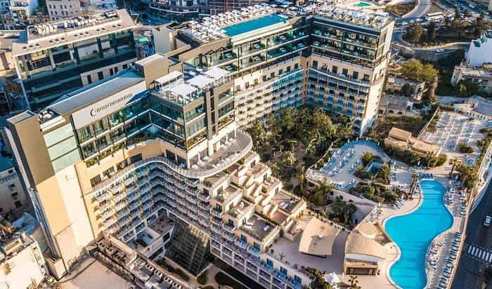 The venue for the ESL Pro League Season 18 is the Intercontinental Hotel in St. Julians, Malta. 