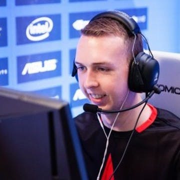 Gla1ve Astralis Lukas Egholm Rossander